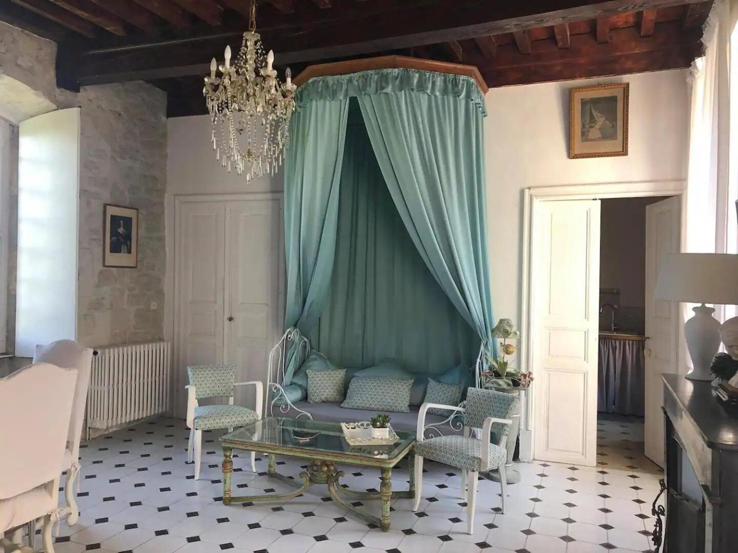 Spacieux Avec Deux Au Chateau