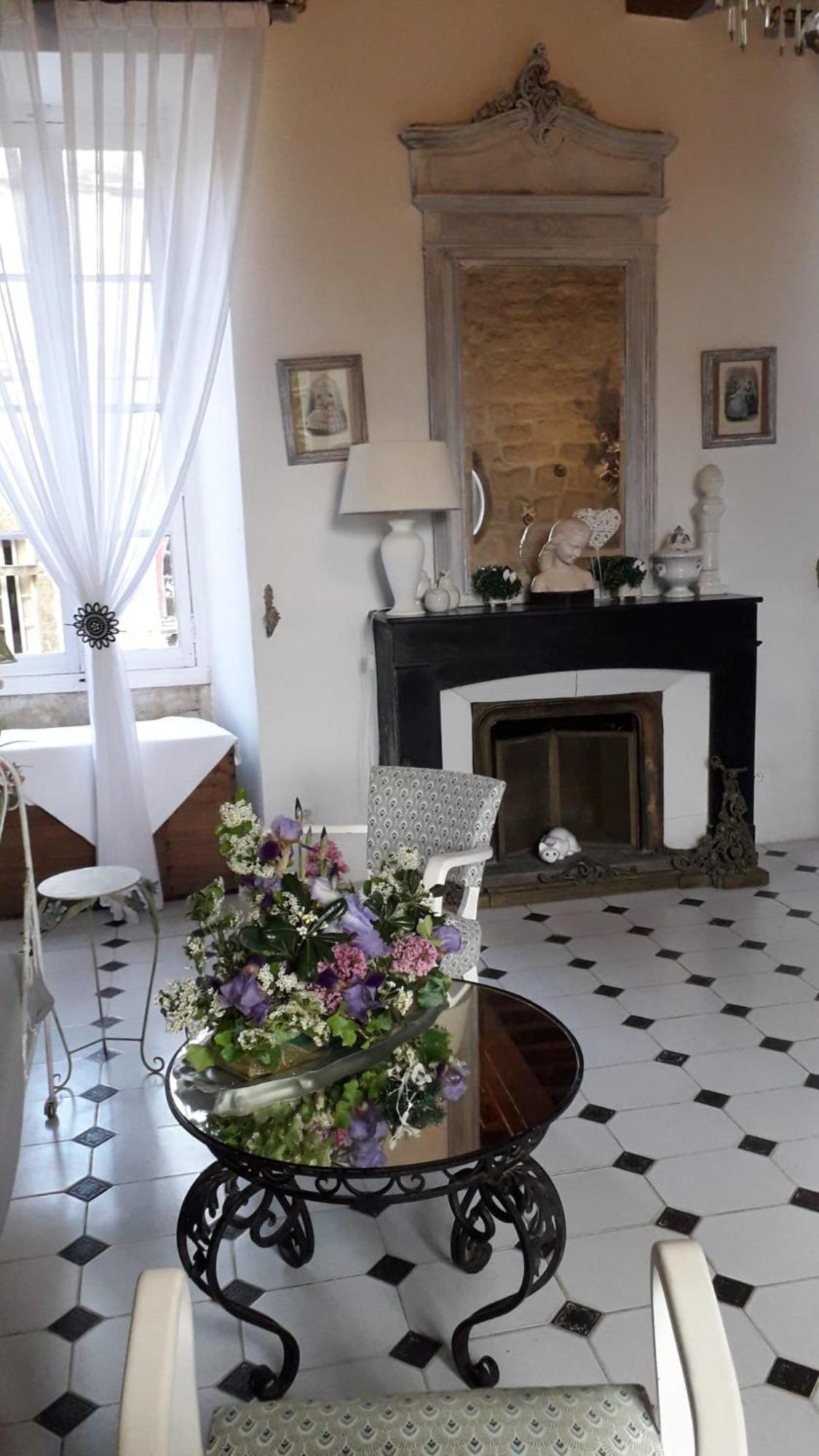 Spacieux Avec Deux Au Chateau Valence (Gard)
