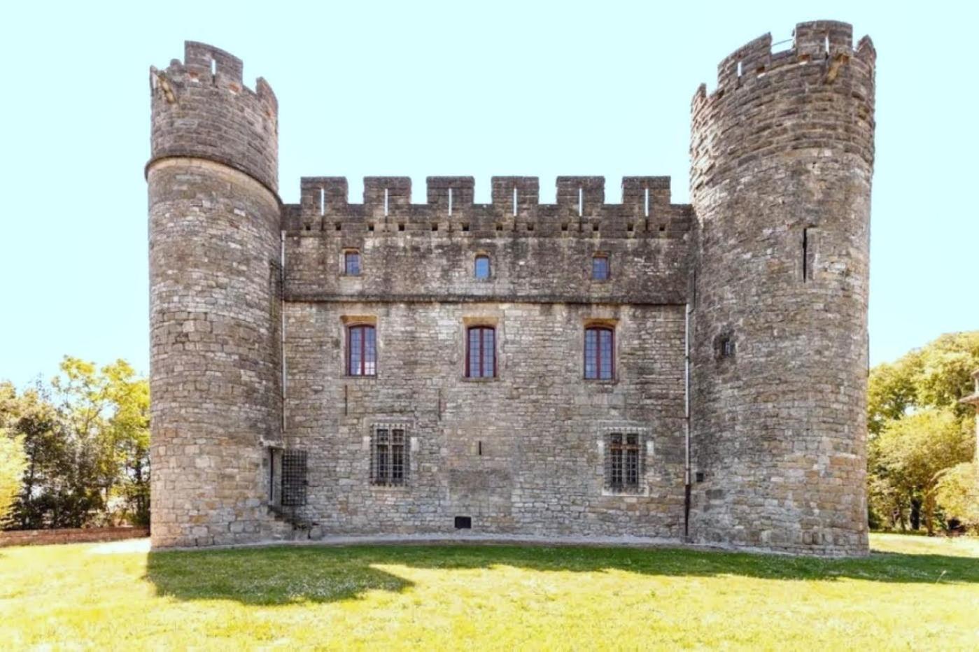 Spacieux Avec Deux Au Chateau Valence (Gard)