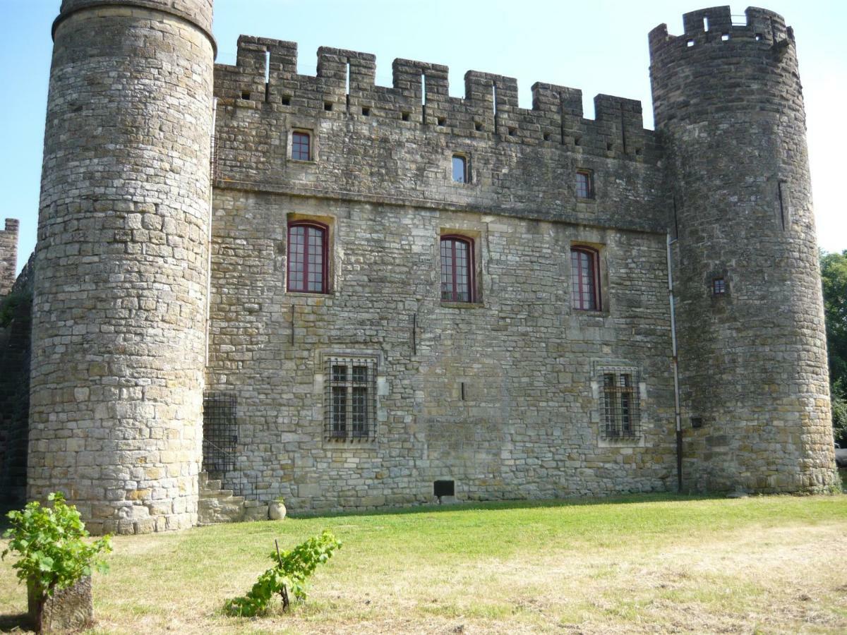 Spacieux Avec Deux Au Chateau * Valence (Gard)